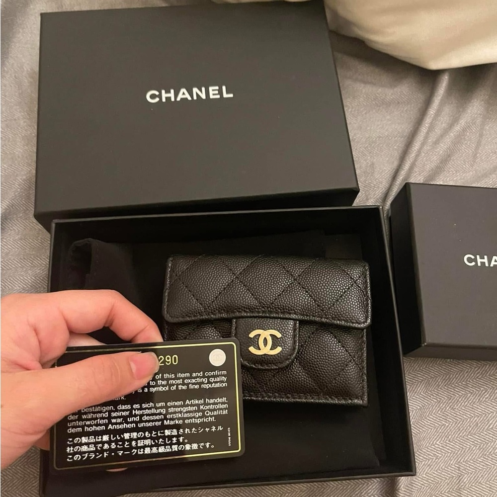 Trifold classic flap wallet quilted caviar small